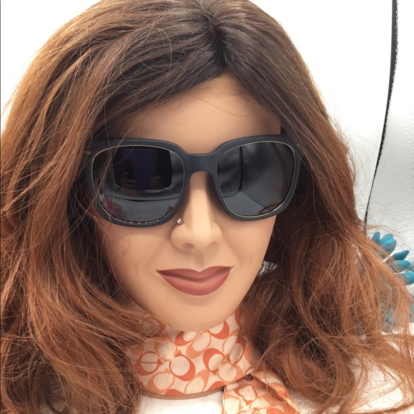 DKNY Sunnies in Matte Black - Picture 7 of 7